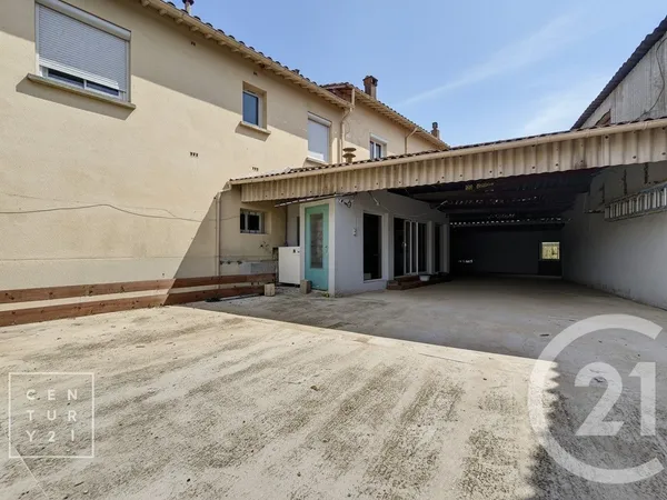 Maison 5 pièces 255 m²