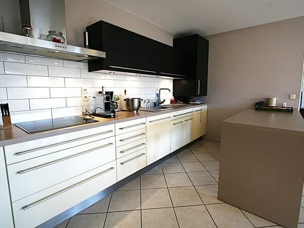 APPARTEMENT T3 76 m² - GARAGE JARDIN ET TERRASSE - ANNECY-LE-VIEUX