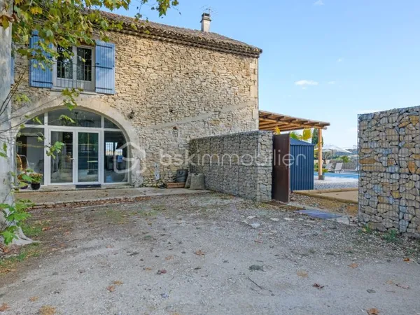 Maison 5 pièces 185 m²