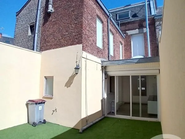 Maison 8 pièces 180 m²