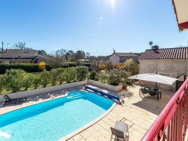 Maison 7 pièces 175 m²