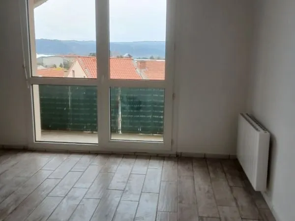 Appartement Location Saint-Victor-Malescours 3p 55m² 565€