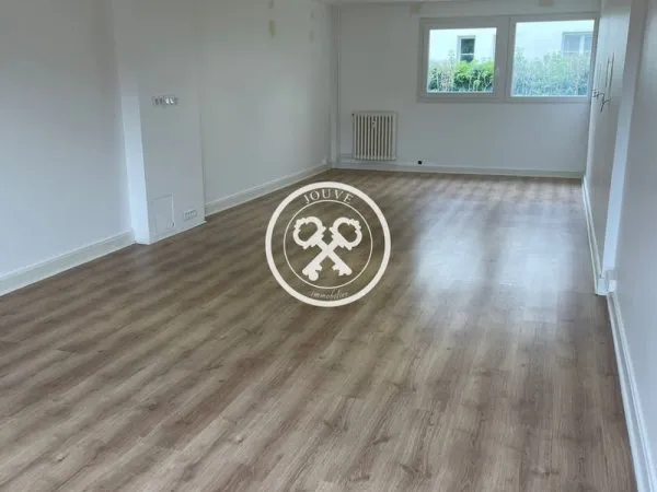 BUREAUX TROYES SECTEUR 1ER RAM / 14 JUILLET