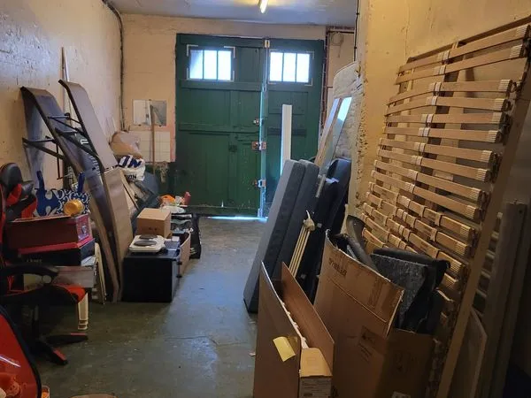 Garage / box rangement fermé rue Lesueur