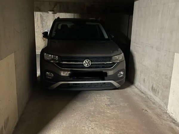 Vends parking