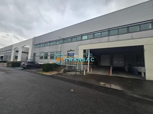 My Transac vous propose à la location plusieurs lots de bureaux et entrepôts, dans un parc d'activit