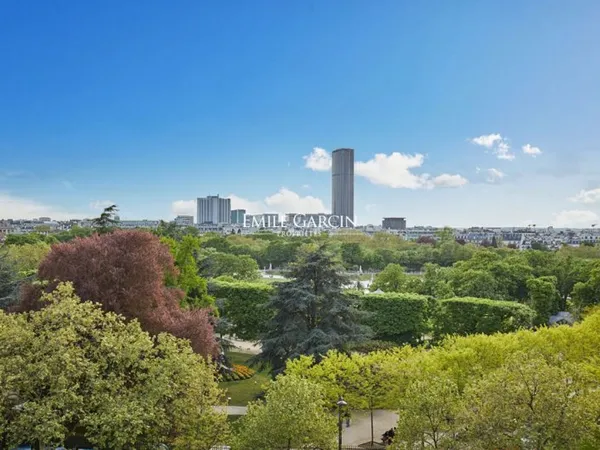A vendre - Appartement - Paris 75006 - Etage élevé, balcon, vues - Jardin du Luxembourg