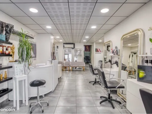 Salon de coiffure 13008