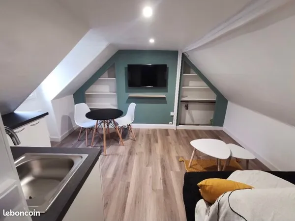 A louer bel appartement meublé centre ville