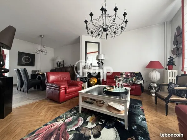 Maison de ville 8 pièces 165 m²