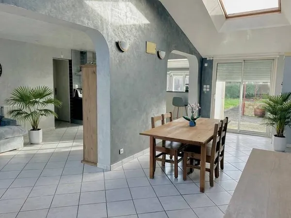 Maison 7 pièces 138 m²