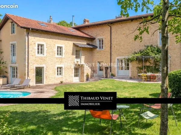 Propriété 12 pièces 460 m²