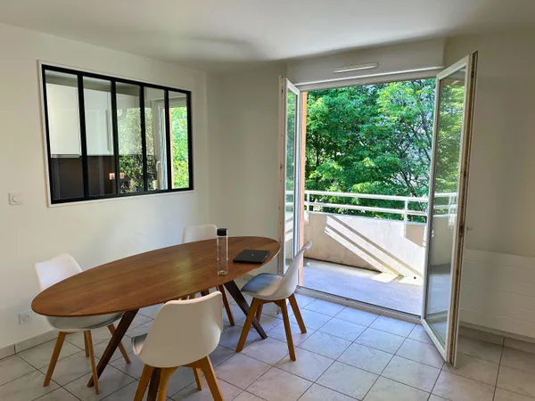 Loue appartement