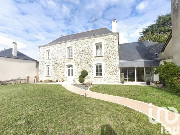 Maison 9 pièces 175 m²