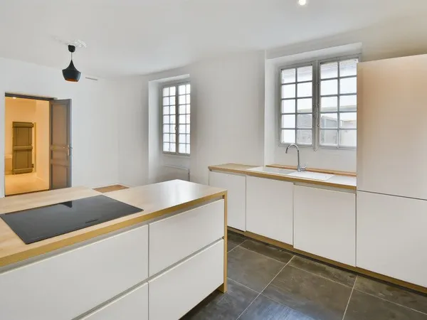 Vente à terme libre : deux appartements MONTLHERY (91) - investissement