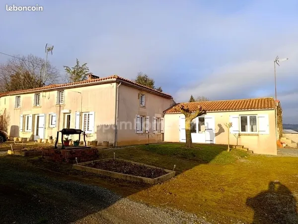 Maison 8 pièces 200 m²