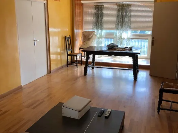 Propose Colocation meublée 110m² - 4 ch Angers (49)