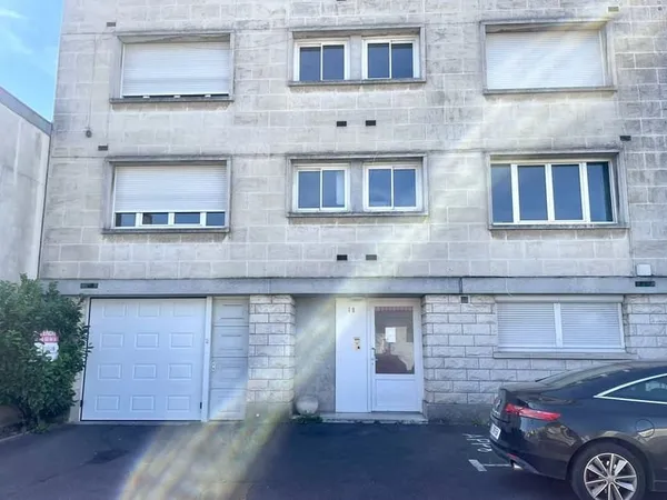 LE BOUSCAT - Appartement de 58m2 env proche des transports