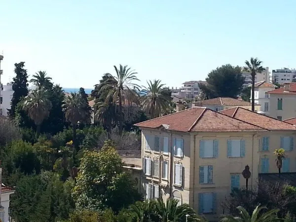 Studio 1 pièce 18 m²