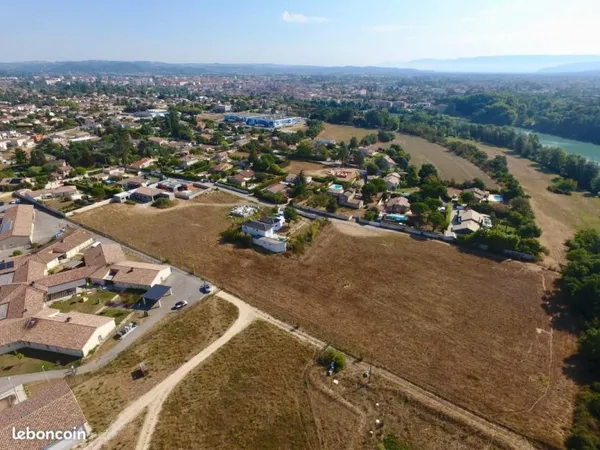 Terrain 547 m² Romans Sur Isere
