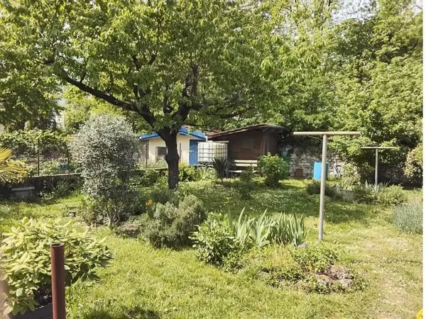 Ensemble immobilier particulier ou investisseur