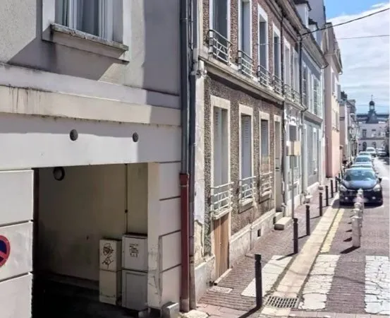 Stationnement Vente Montereau-Fault-Yonne   7400€