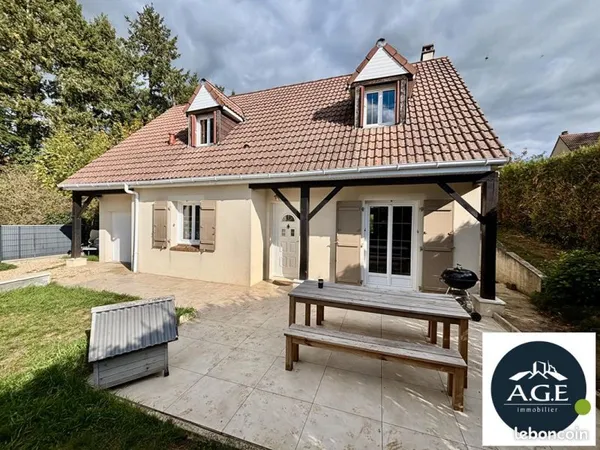 Maison 5 pièces 106 m²