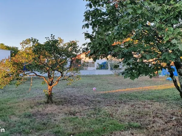 Terrain 400 m² Saint Andre De Cubzac