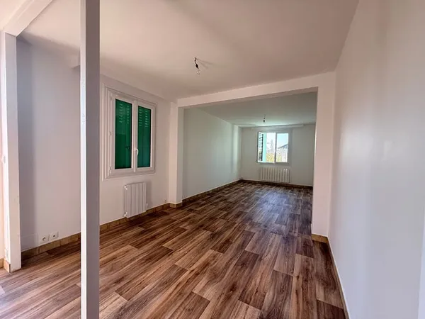 Maison Ollainville - 68.67 m2