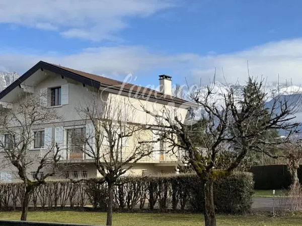 Belle maison familiale à Saint-Jorioz, 4 chambres, 172 m²