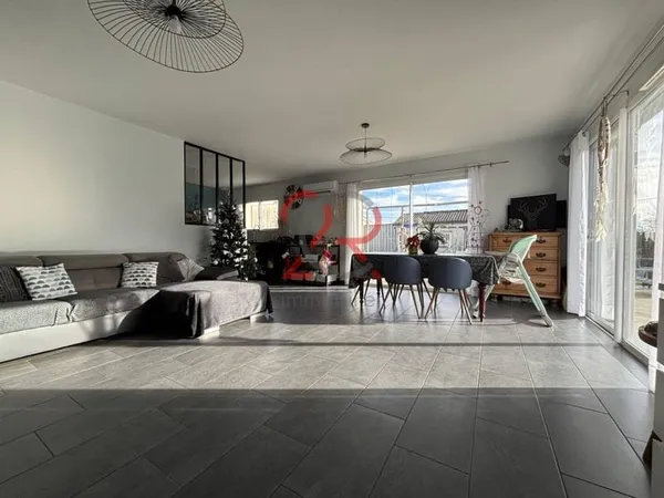Maison 6 pièces 105 m²