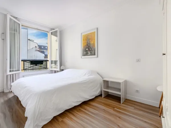 Sous Location chambre Paris 8e - court séjour dispo à partir du 15/05
