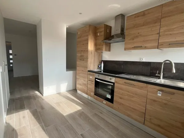 Maison de plain-pied avec jardinet 50m²