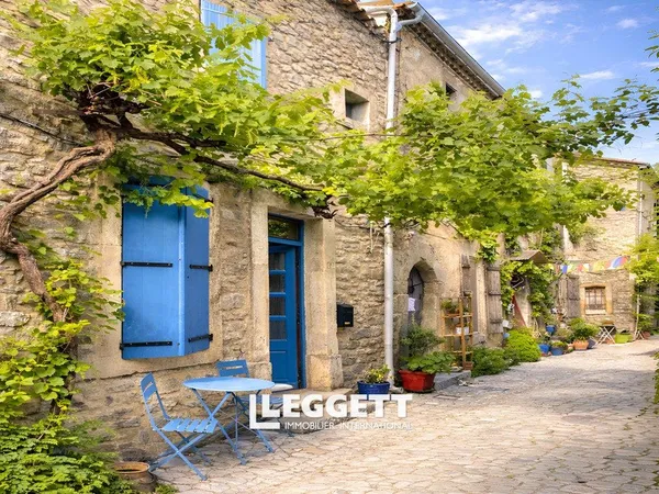 Maison 6 pièce(s), CESSERAS