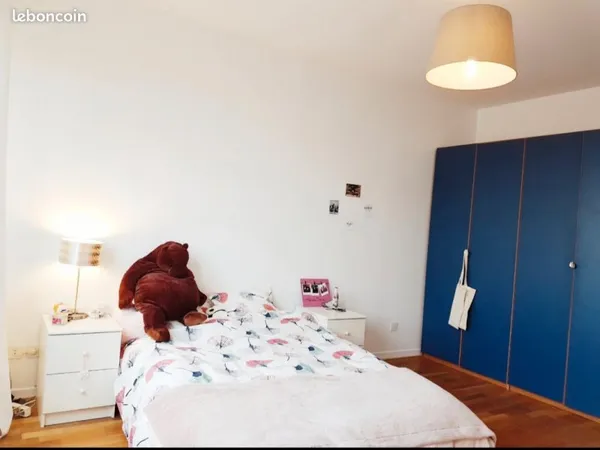 Chambre colocation meublée 550CC à Lyon 8 Berthelot/Monplaisir pour une étudiante