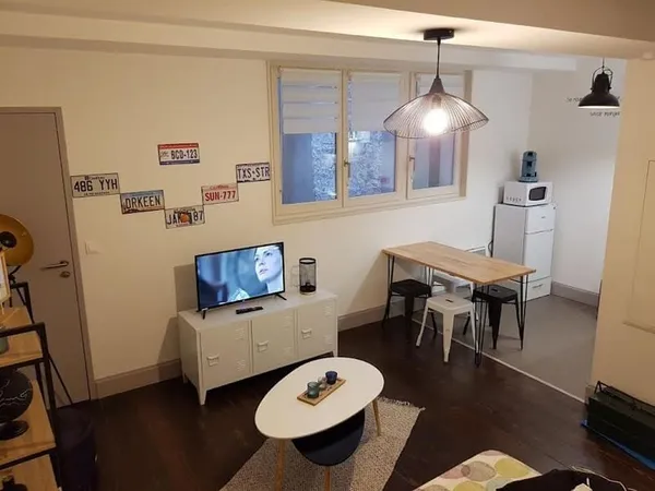 Studio 1 pièce 25 m²
