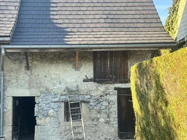 Grange 4 pièces