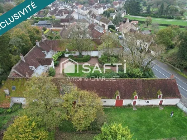 Grande propriété à rénover de 420m² habitable - Terrain de 25 335m²