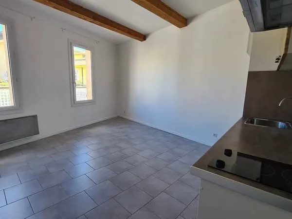 Studio 1 pièce 21 m²