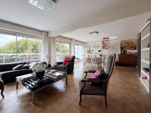 Appartement 4 pièces 111 m²