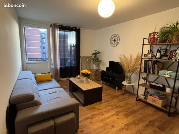 T2 avec Balcon & Parking - Vendu loué