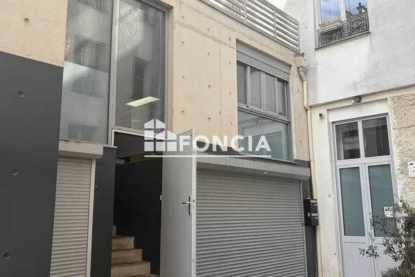 Appartement 7 pièces 250 m²