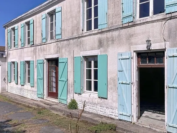Maison 4 pièces 191 m²