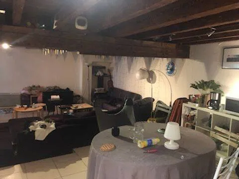 Bureau 5 pièces 110 m²