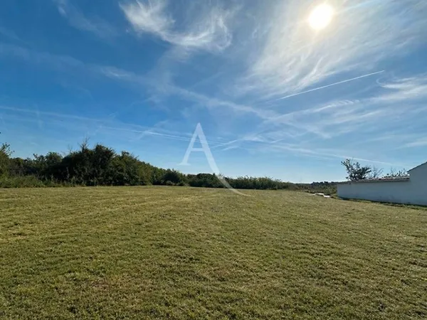 Terrain 388 m² SAINT HILAIRE DE RIEZ