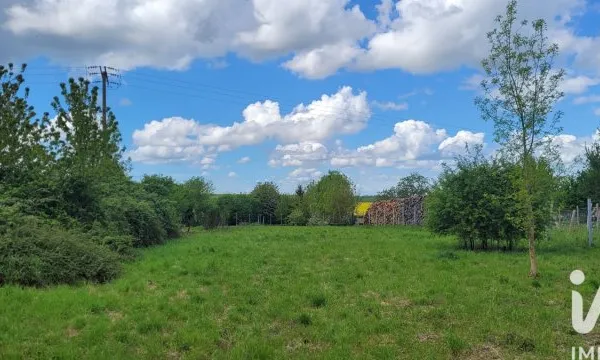 Terrain 2072 m²
