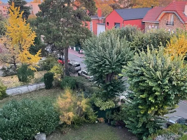 Appartement lumineux, 5 pièces, au calme, proche gare