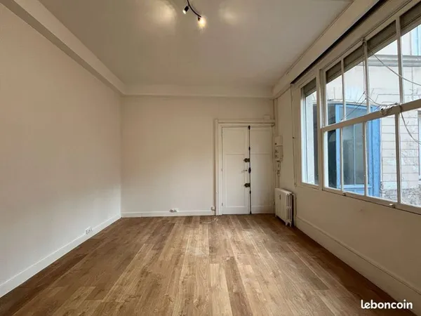Local 39 m² ROUEN