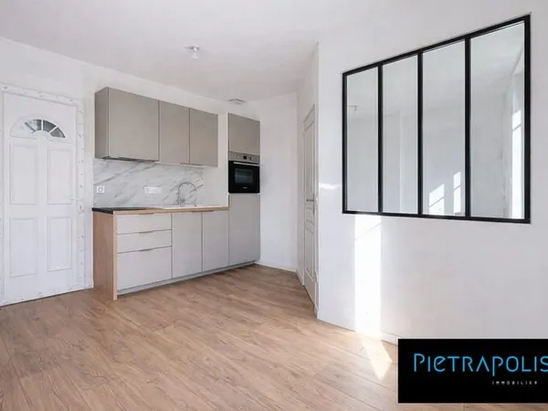 T2 de 27m2 entierement renovée - Rue Marietton Lyon 9ème