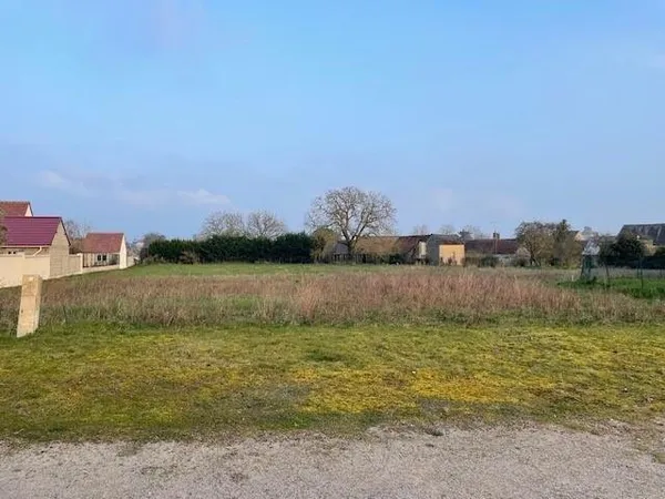 Terrain à bâtir Vente Oucques La Nouvelle  850m² 35000€